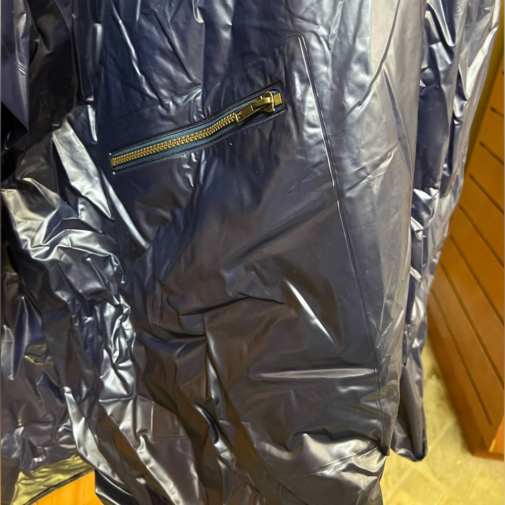 Totes purple rain poncho - Picture 3 of 7